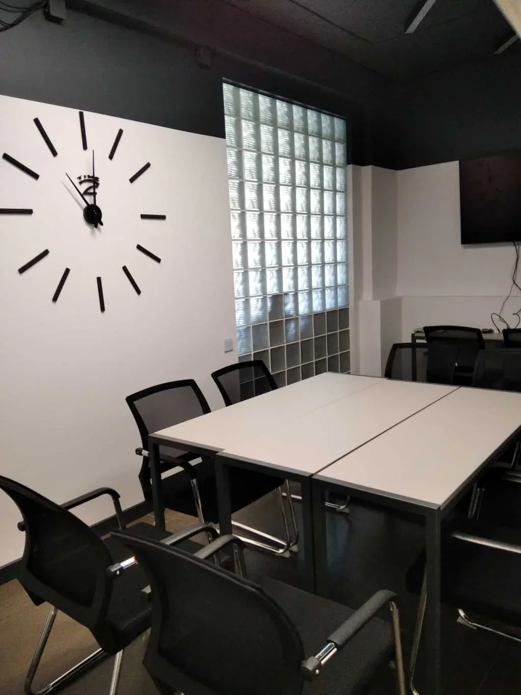 офісне приміщення Київ, Дніпровський, Євгена Сверстюка 11б 3