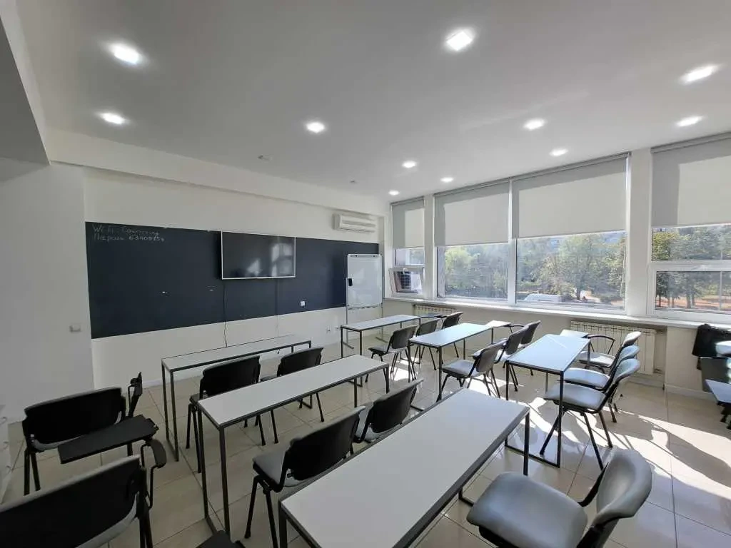 офісне приміщення Київ, Дніпровський, Євгена Сверстюка 11б 5