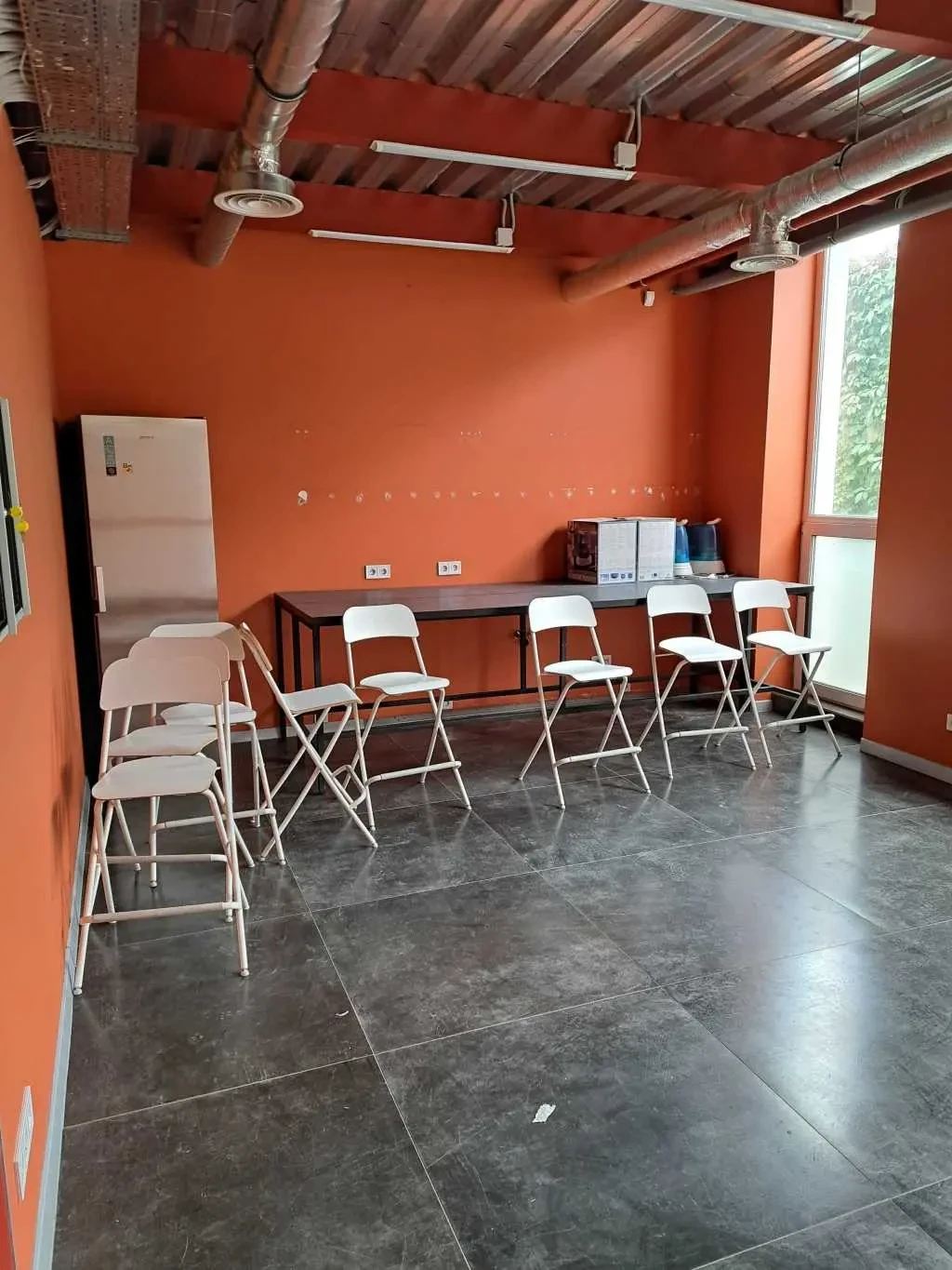 офісна будівля Київ, Дніпровський, Євгена Сверстюка 11 13