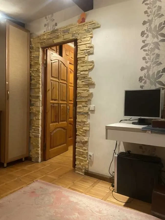 4-к квартира Київ, Дніпровський, Інженера Бородіна 5б 14