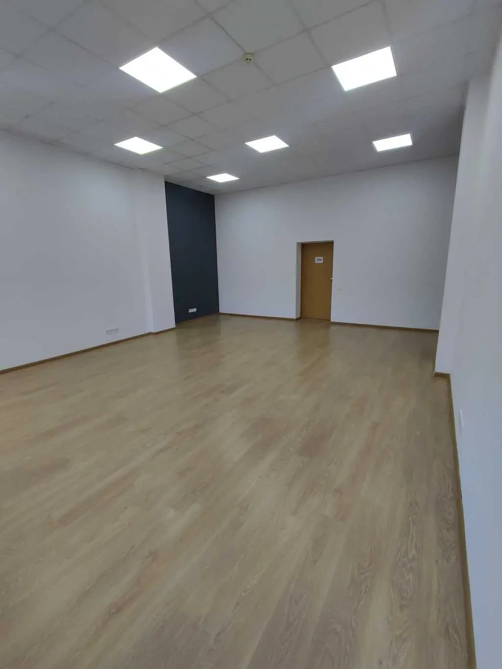 офісне приміщення Київ, Дніпровський, Євгена Сверстюка 11 3