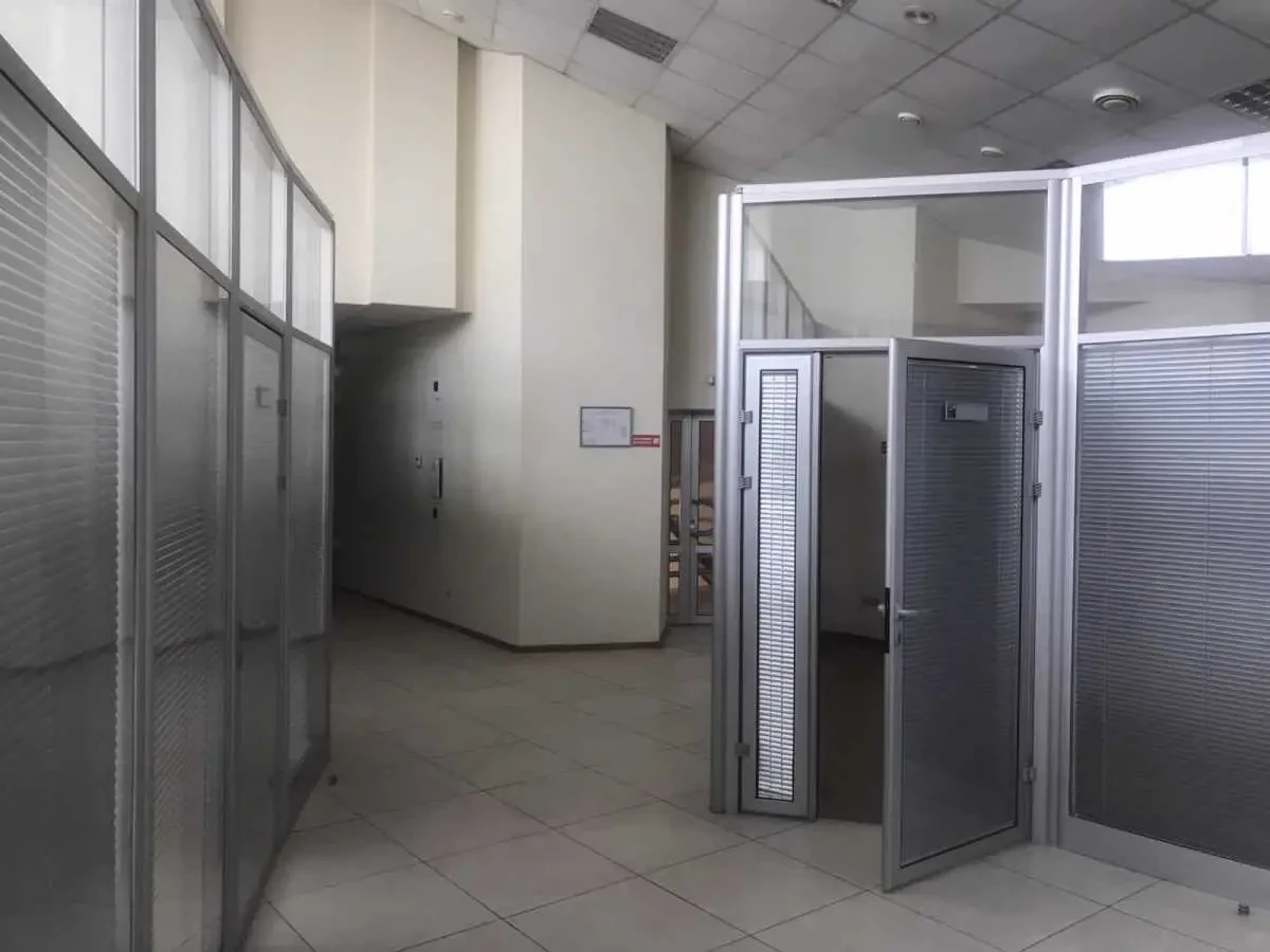 офісне приміщення Рівне, Петра Полтави 1а 5