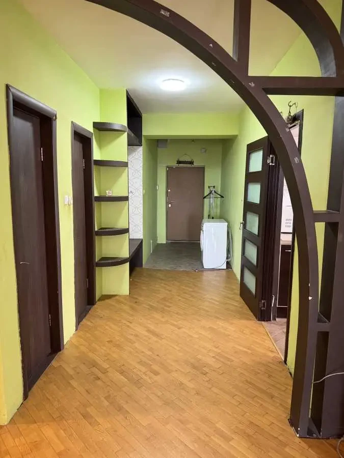 2-к квартира Броварський, Бровари, Незалежності 17 5