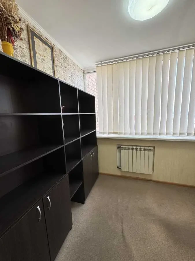 2-к квартира Броварський, Бровари, Незалежності 17 15