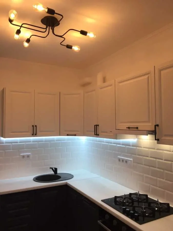 1-к квартира Київ, Печерський, Михайла Омеляновича-Павленка 7