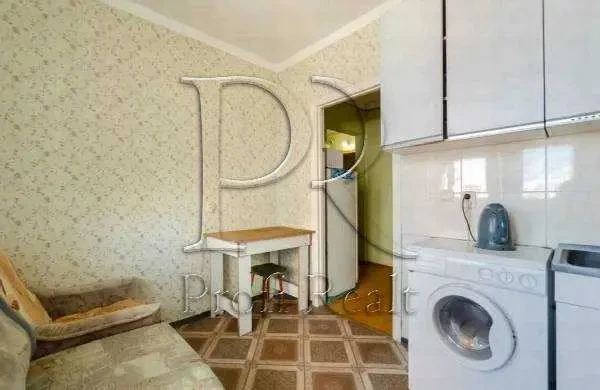 4-к квартира Київ, Дарницький, Михайла Гришка 8А 11