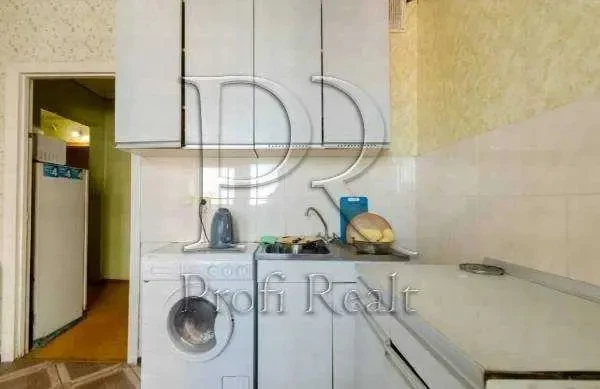 4-к квартира Київ, Дарницький, Михайла Гришка 8А 12