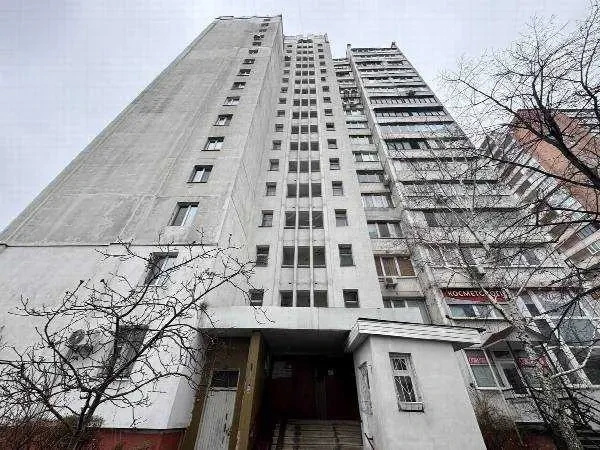 4-к квартира Київ, Дарницький, Михайла Гришка 8А 17