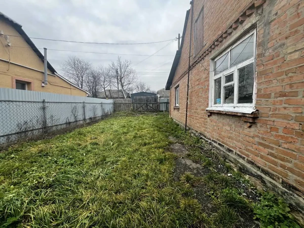 6-к будинок Фастівський, Фастів, Лянгасова 72 16