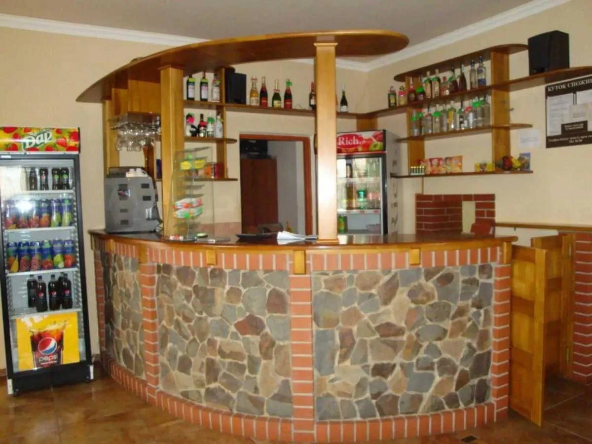 готель Яворівський, Глиниці, Львівська 2