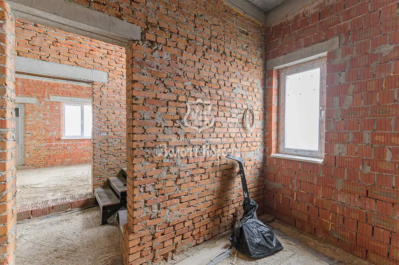 3-к будинок Бориспільський, Рогозів, Травнева 4 9