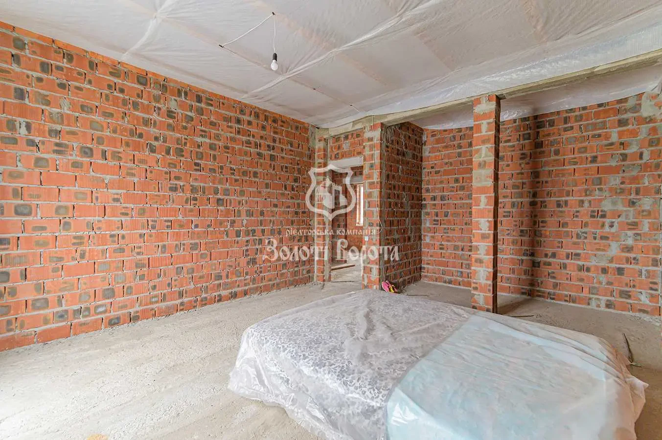 3-к будинок Бориспільський, Рогозів, Травнева 4 18