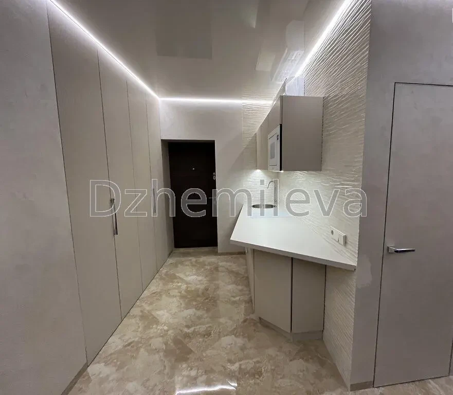 продам Смарт квартира Київ Печерськ 5