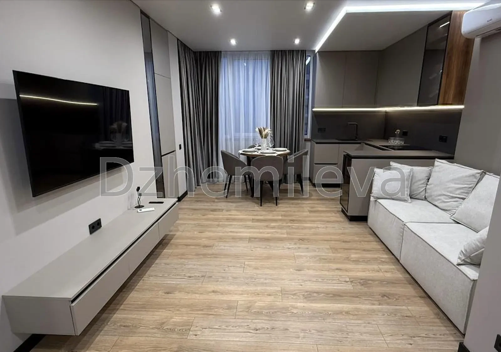 ЖК Варшавський 2 Київ Нова 2к квартира з ремонтом і меблями Новобудова 2