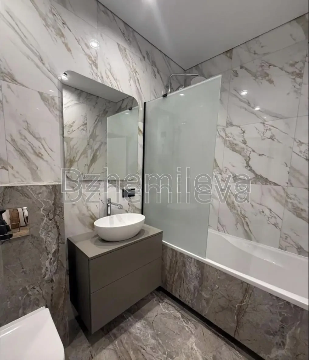 ЖК Варшавський 2 Київ Нова 2к квартира з ремонтом і меблями Новобудова 4