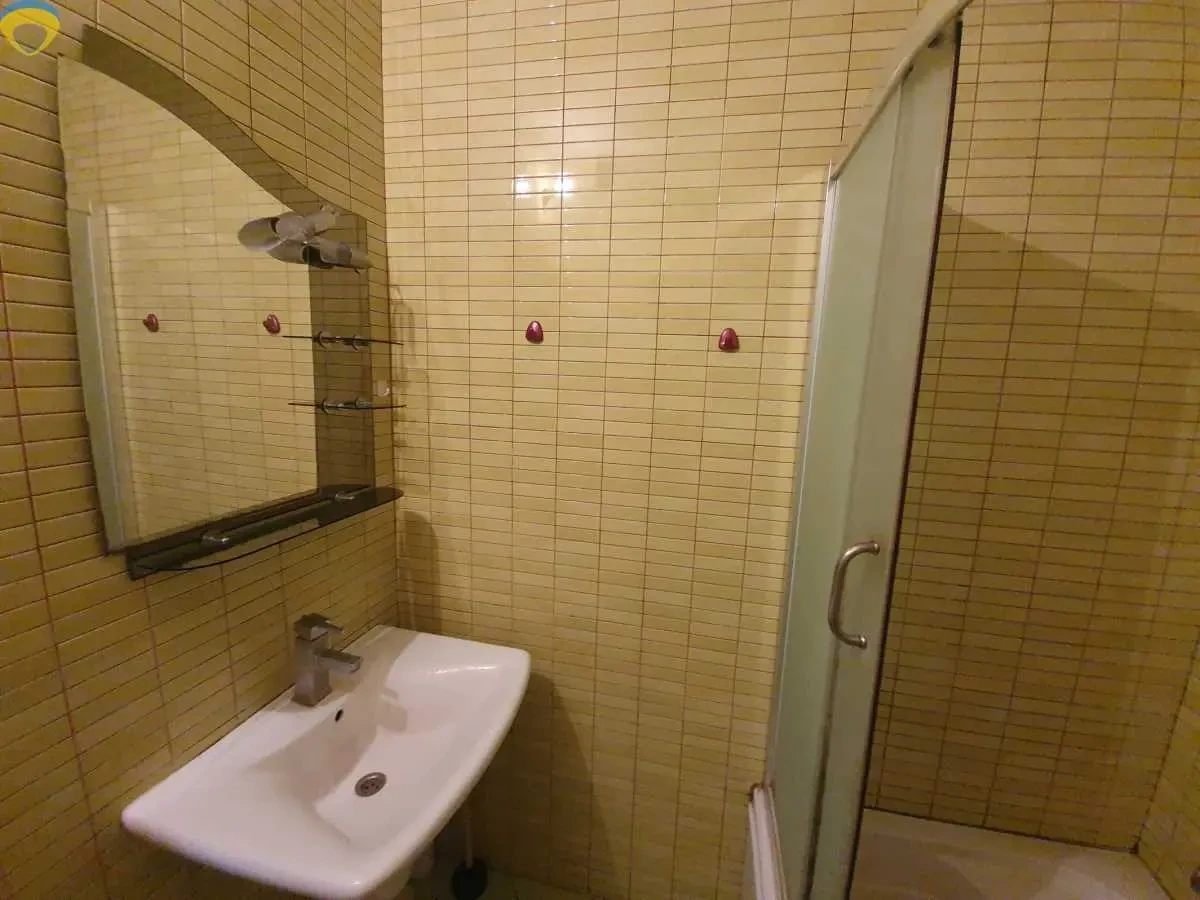 2-к будинок Одеса, Пересипський, Лизы Гинзбург 3