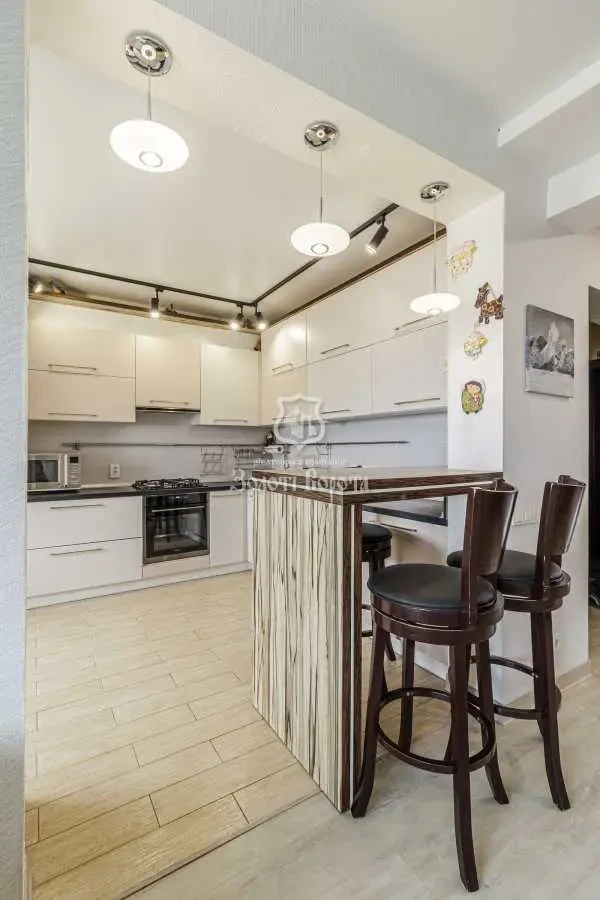 4-к квартира Бучанський, Софіївська Борщагівка, Південна вул. 7 3