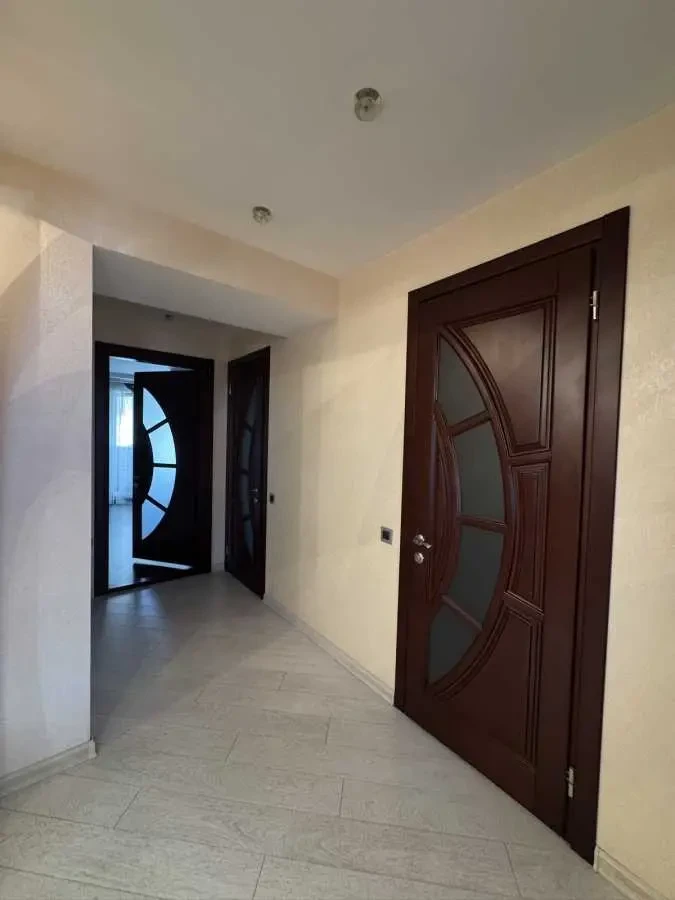 3-к квартира Одеса, Приморський, Сергея Ядова 10