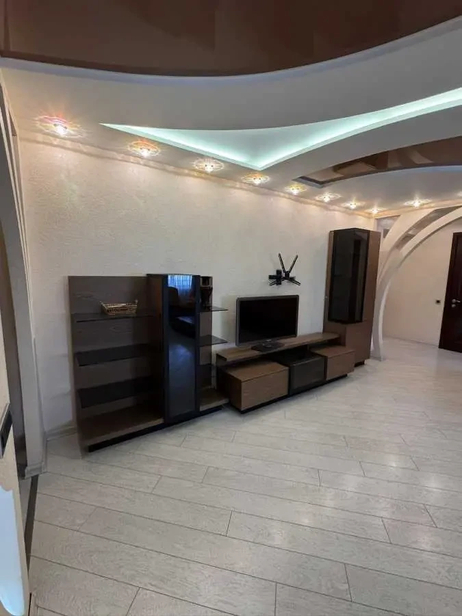 3-к квартира Одеса, Приморський, Сергея Ядова 7