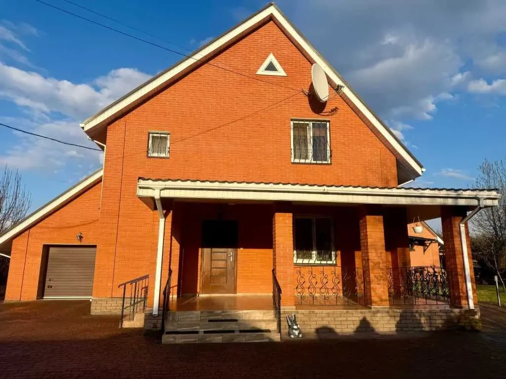 4-к квартира Вишгородський, Старі Петрівці, Леси Украинки 2