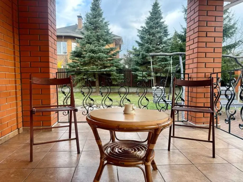 4-к квартира Вишгородський, Старі Петрівці, Леси Украинки 3