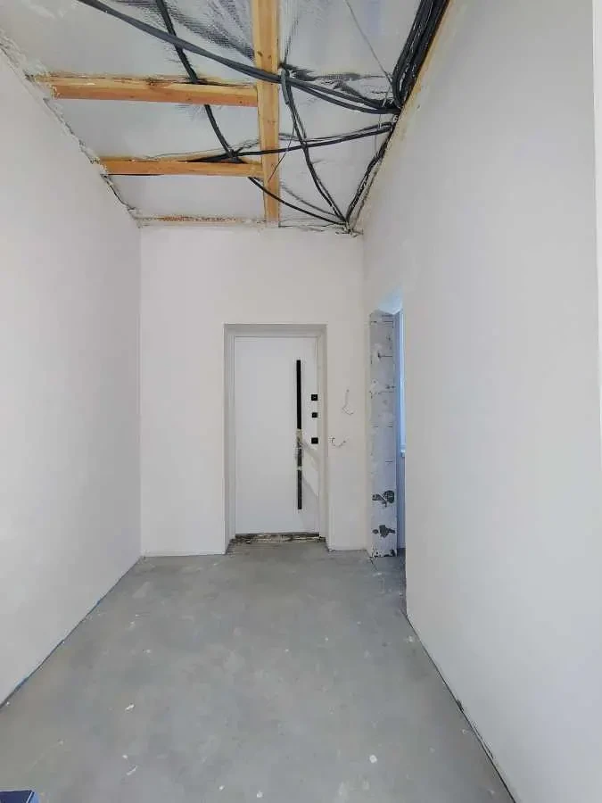 4-к будинок Фастівський, Крячки, Кривова 8