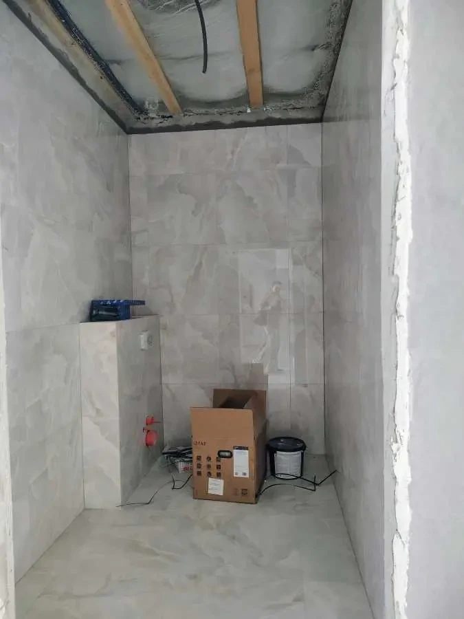 4-к будинок Фастівський, Крячки, Кривова 17