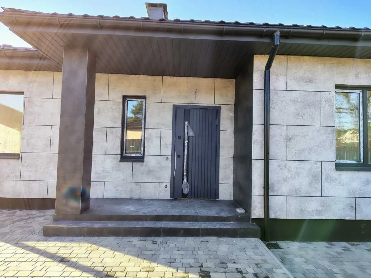 4-к будинок Фастівський, Крячки, Кривова