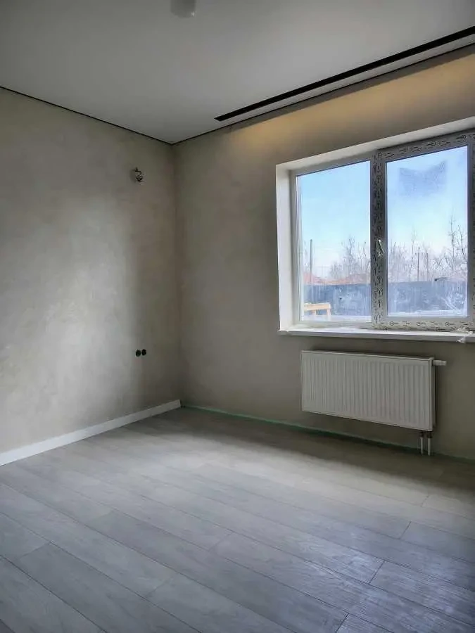 4-к будинок Фастівський, Крячки, Кривова 16