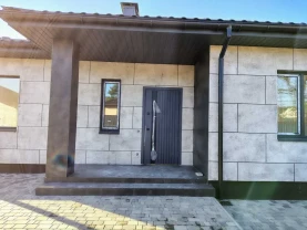 4-к будинок Фастівський, Крячки, Кривова