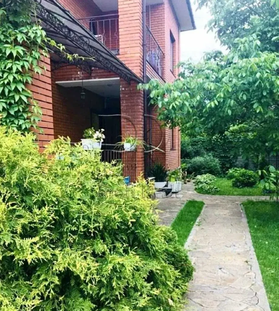 5-к будинок Київ, Подільський, Івана Виговського 2