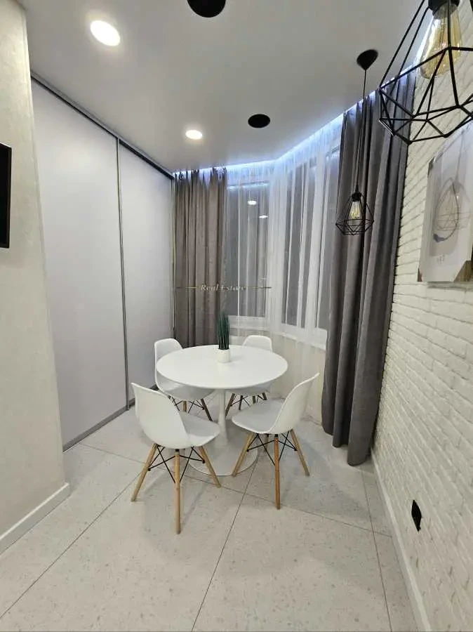 1-к квартира Бучанський, Софіївська Борщагівка, Василя Стуса 19 13