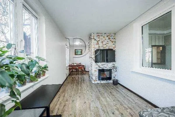 2-к квартира Фастівський, Гатне, Гоголя вулиц я 17 9