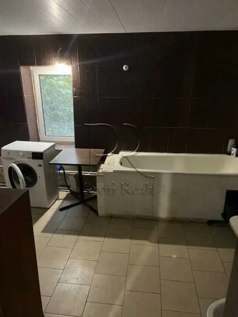 4-к будинок Бориспільський, Гнідин, Промениста вулиця 5 8