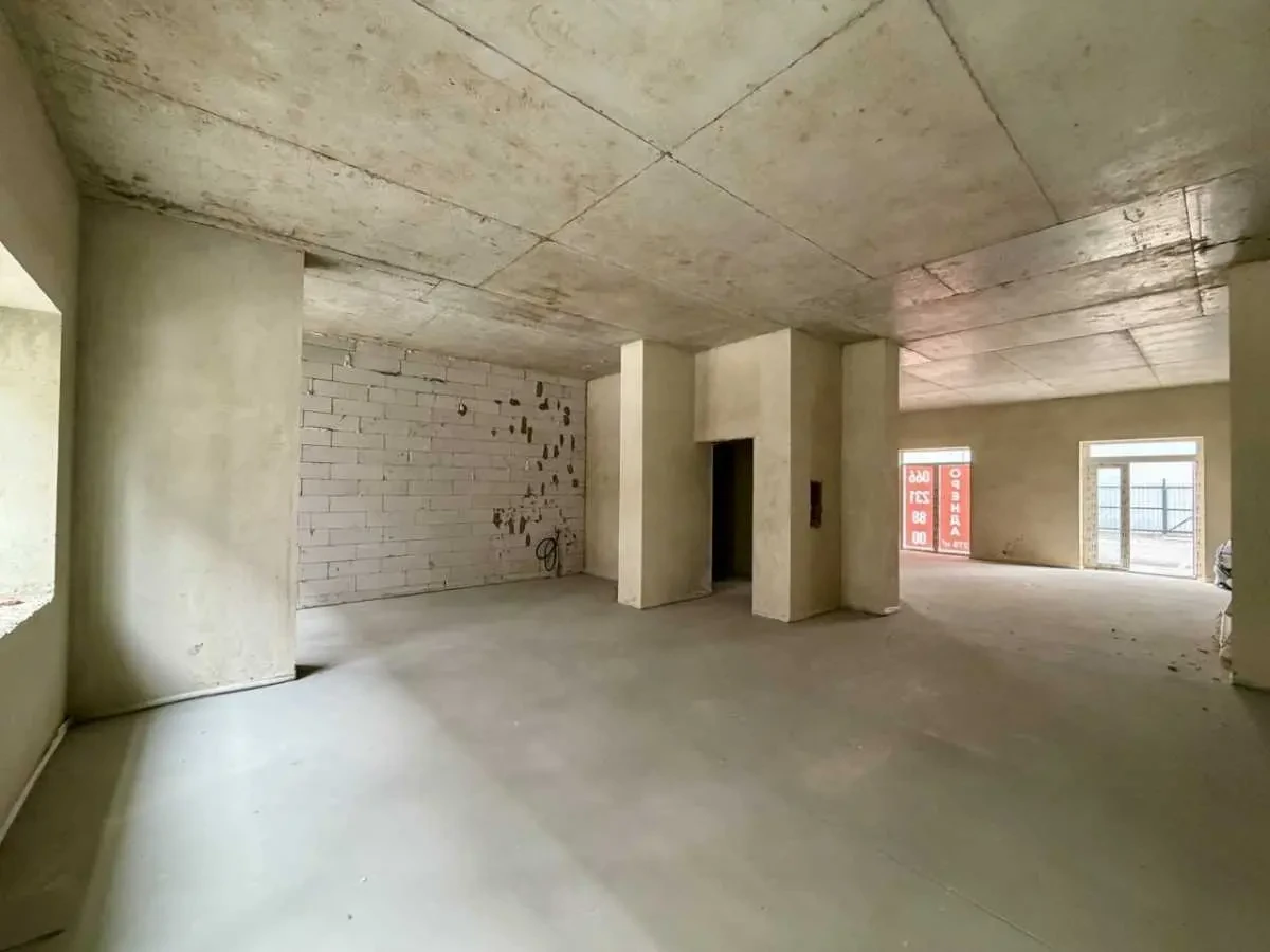 приміщення, будівлі Фастівський, Гатне, Інститутська 7 11