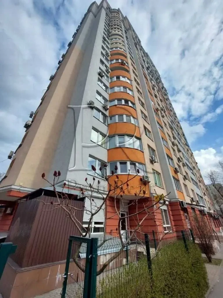 об’єкт сфери послуг Київ, Дніпровський, Юрія Поправки 14