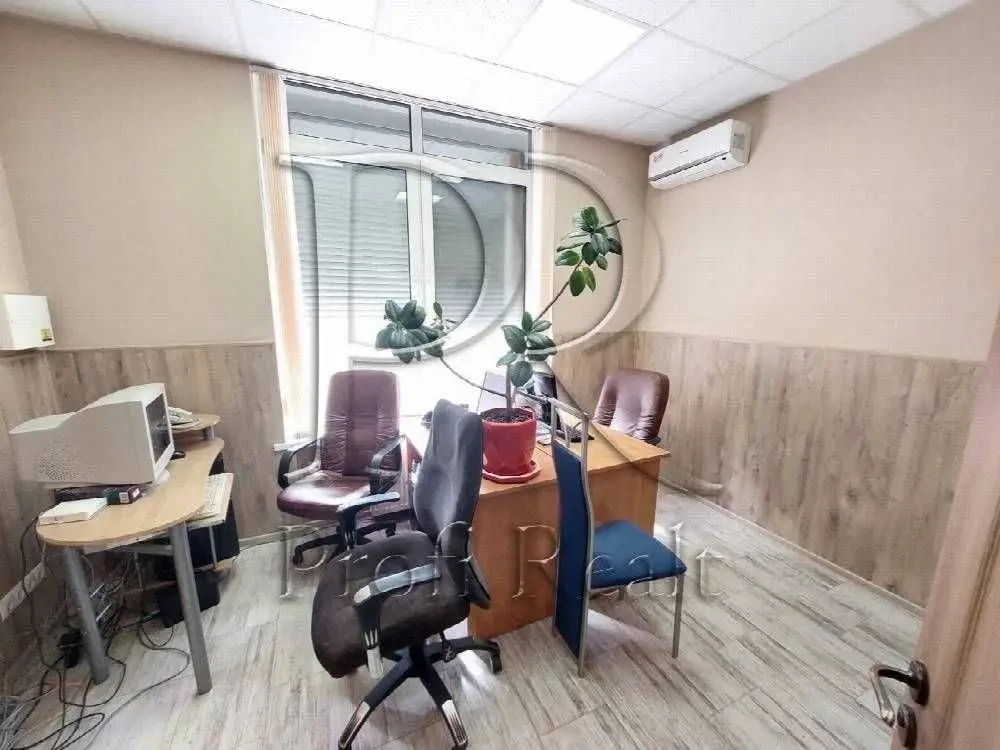 об’єкт сфери послуг Київ, Дніпровський, Юрія Поправки 14 17