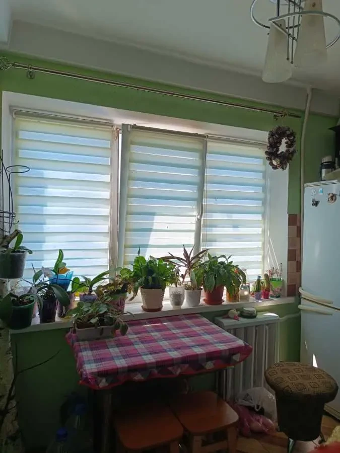 кімната Київ, Дніпровський, Братиславська 24