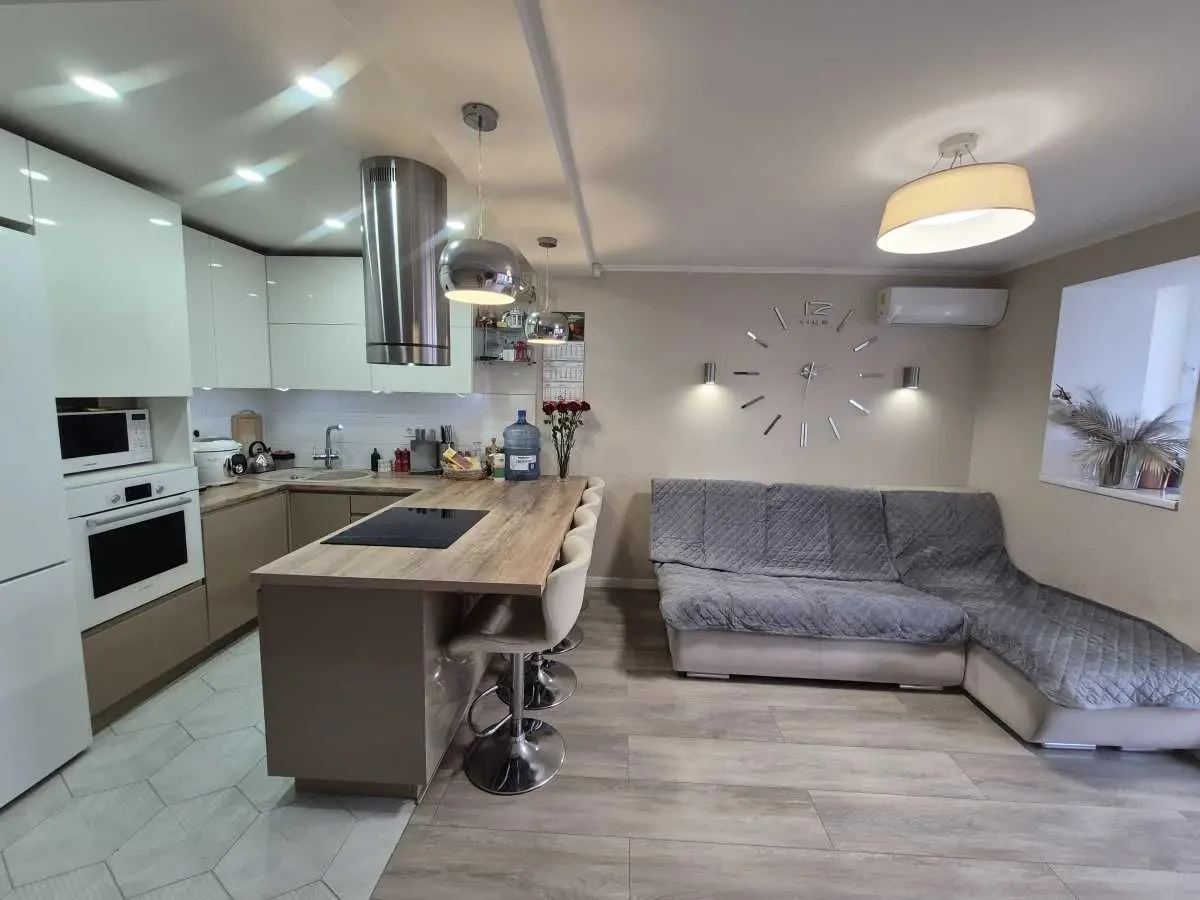 3-к квартира Київ, Дніпровський, Азербайджанська 16/1 3