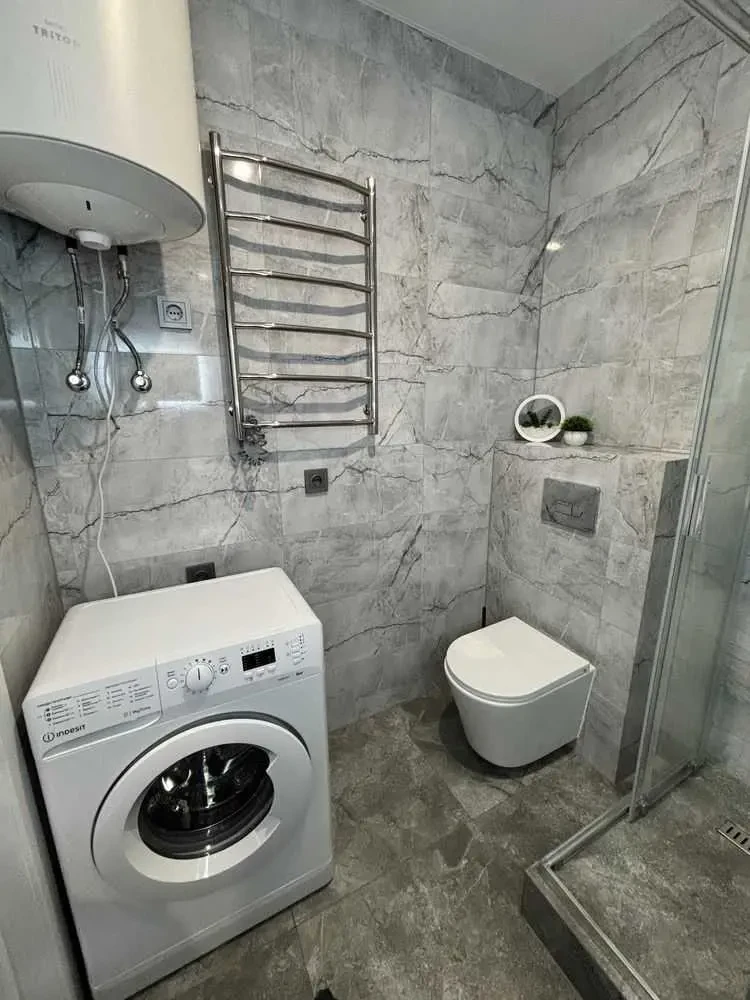 1-к квартира Бучанський, Софіївська Борщагівка, Героїв Небесної Сотні 14