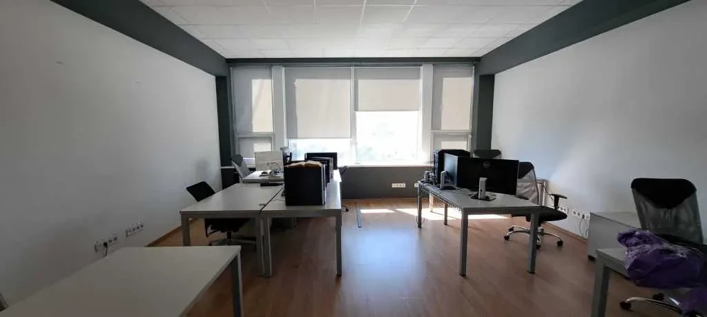 офісне приміщення Київ, Дніпровський, Євгена Сверстюка 11 8