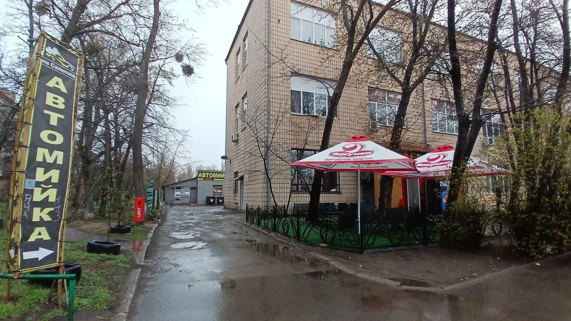 Сдам помещение свободного назначения Київ, Салютна вул. 2