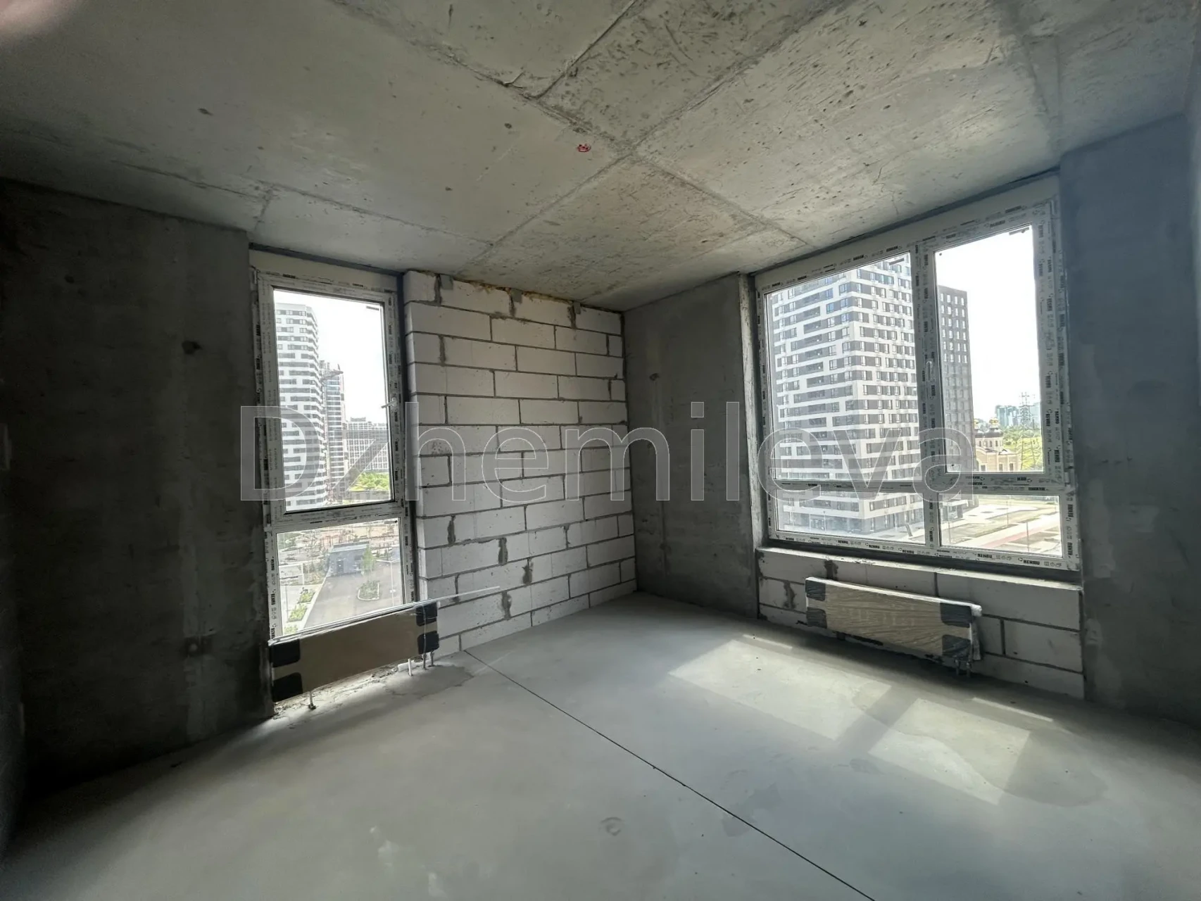 Новобудова трикімнатна квартира для родини з дітьми Варшавський 3 Київ 4