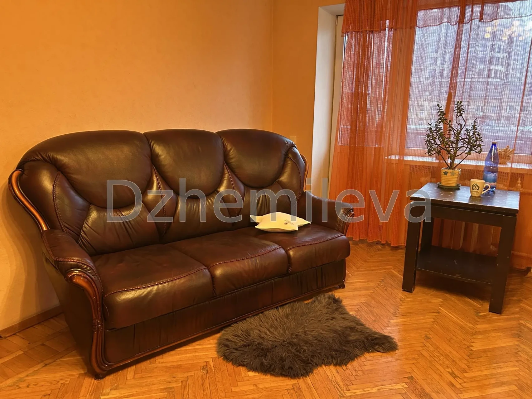 Продаж 2к квартира Київ Печерськ Газ метро Звіринецька 3 поверх