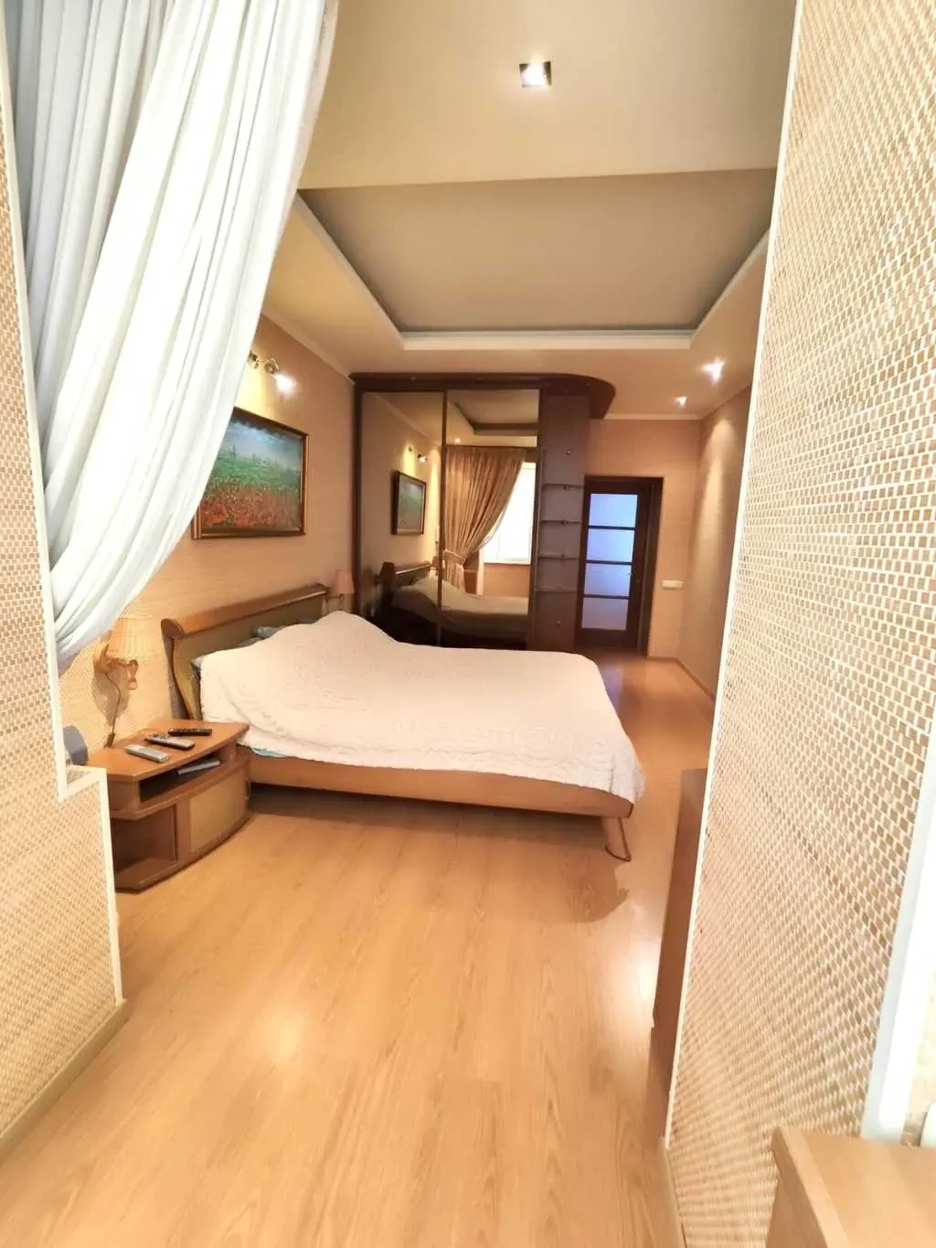 2-к квартира Київ, Печерський, Мечникова 16 10