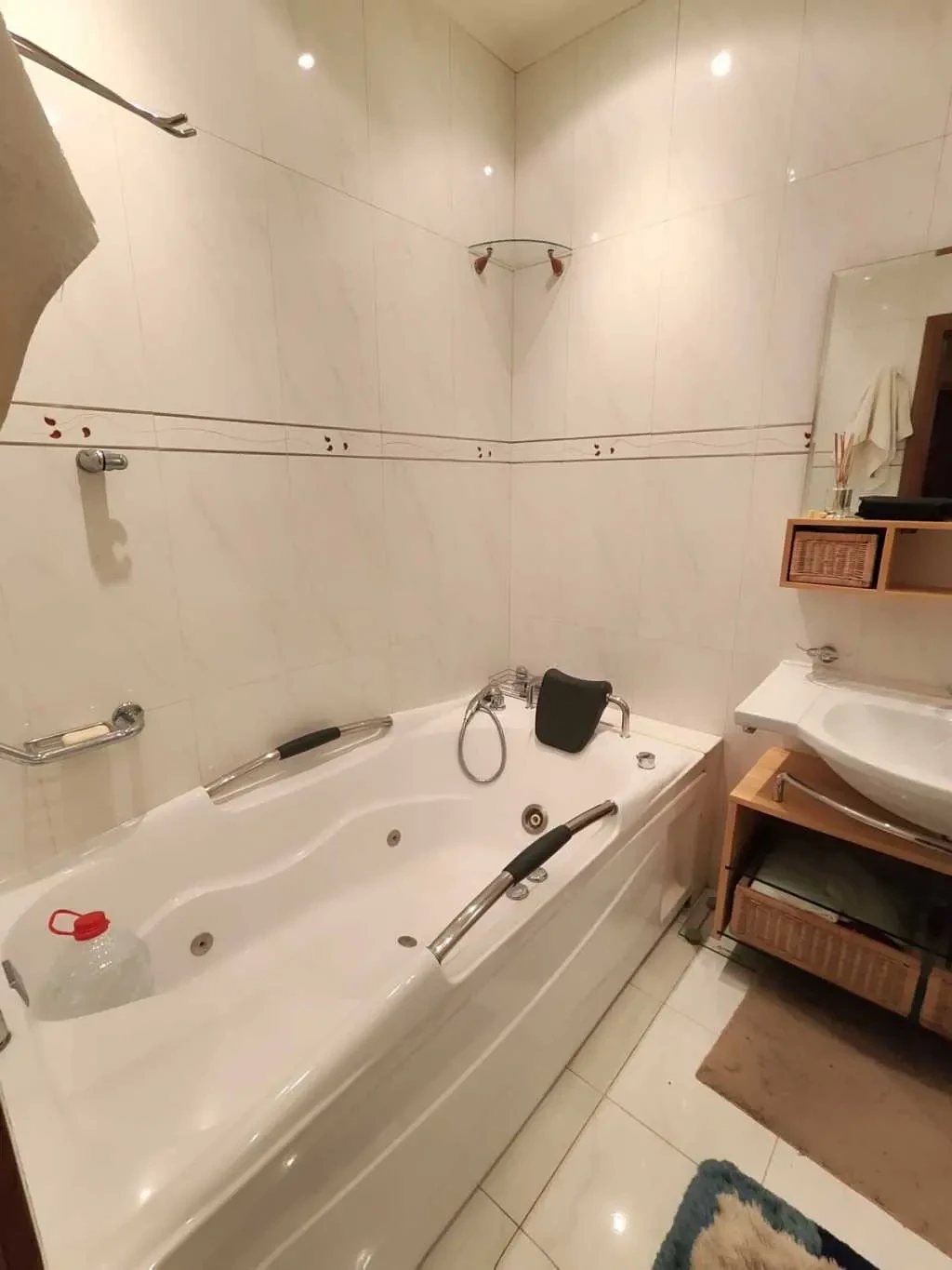 2-к квартира Київ, Печерський, Мечникова 16 12