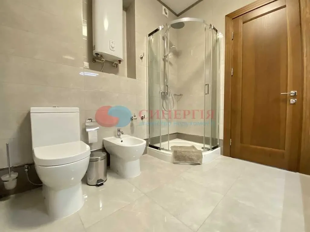 3-к квартира Київ, Печерський, Кловський 7А 19