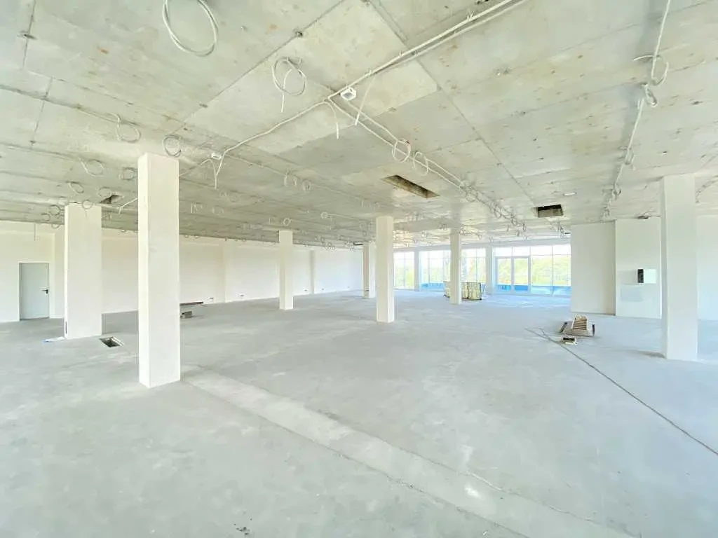 приміщення, будівлі Київ, Дніпровський, Романа Шухевича 4