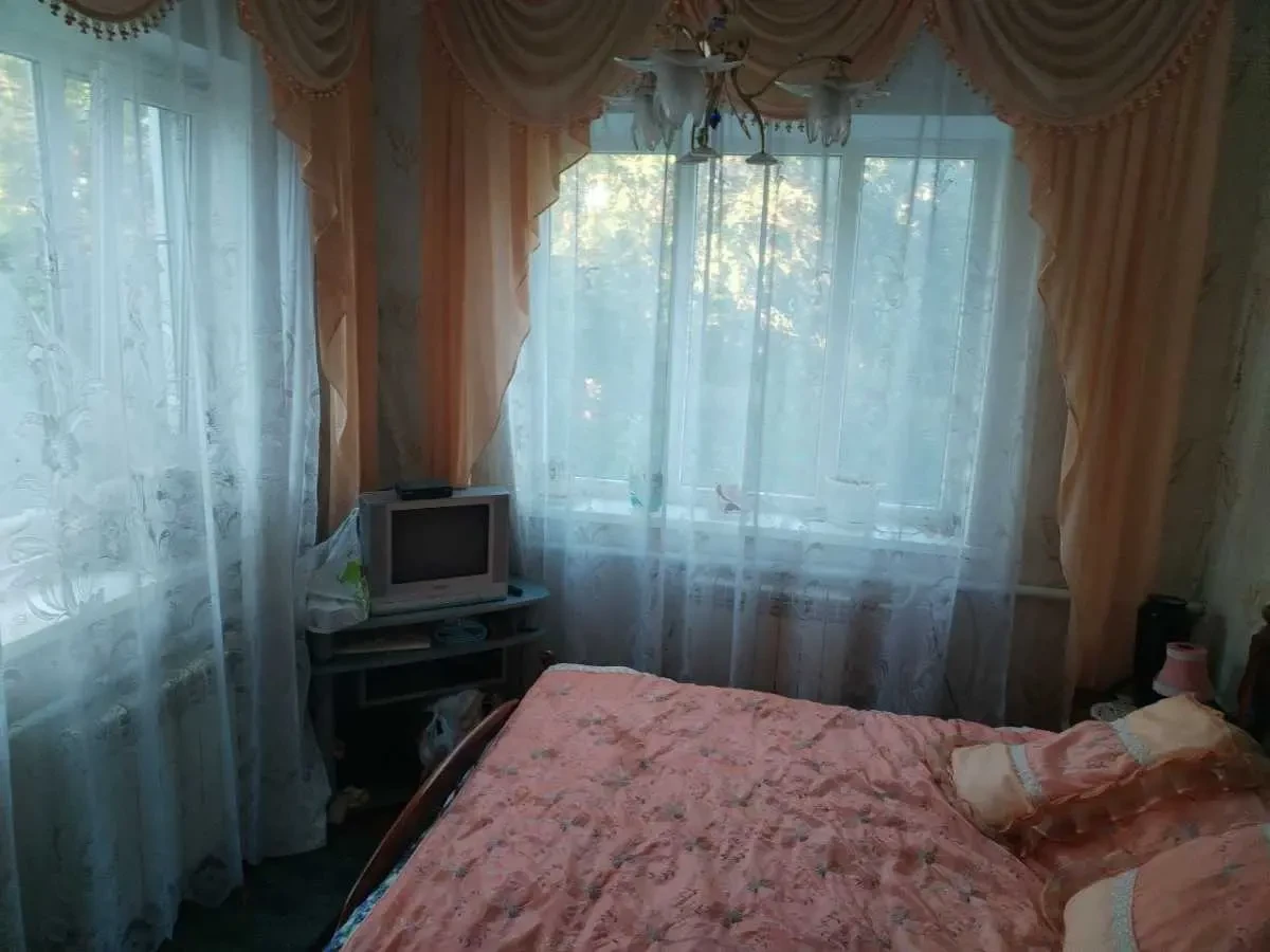 4-к будинок Фастівський, Фастівець, Фастівецька 7