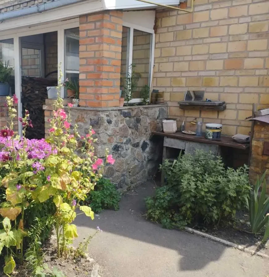 4-к будинок Фастівський, Фастівець, Фастівецька 15